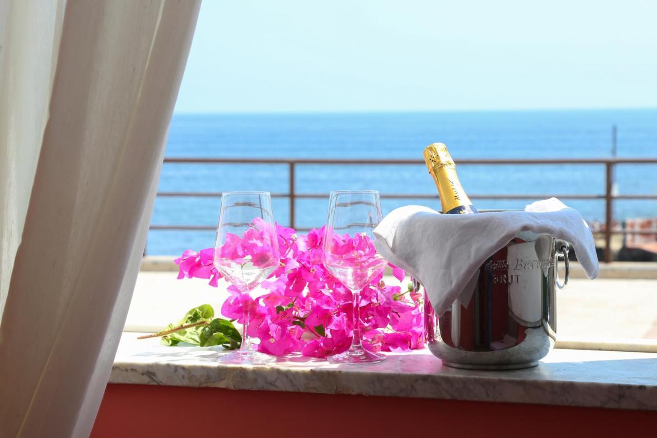 Casa Lorenzo Apartment Porticello Ngoại thất bức ảnh